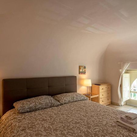 Cozy'S House Nel Cuore Della Citta Катанія Екстер'єр фото